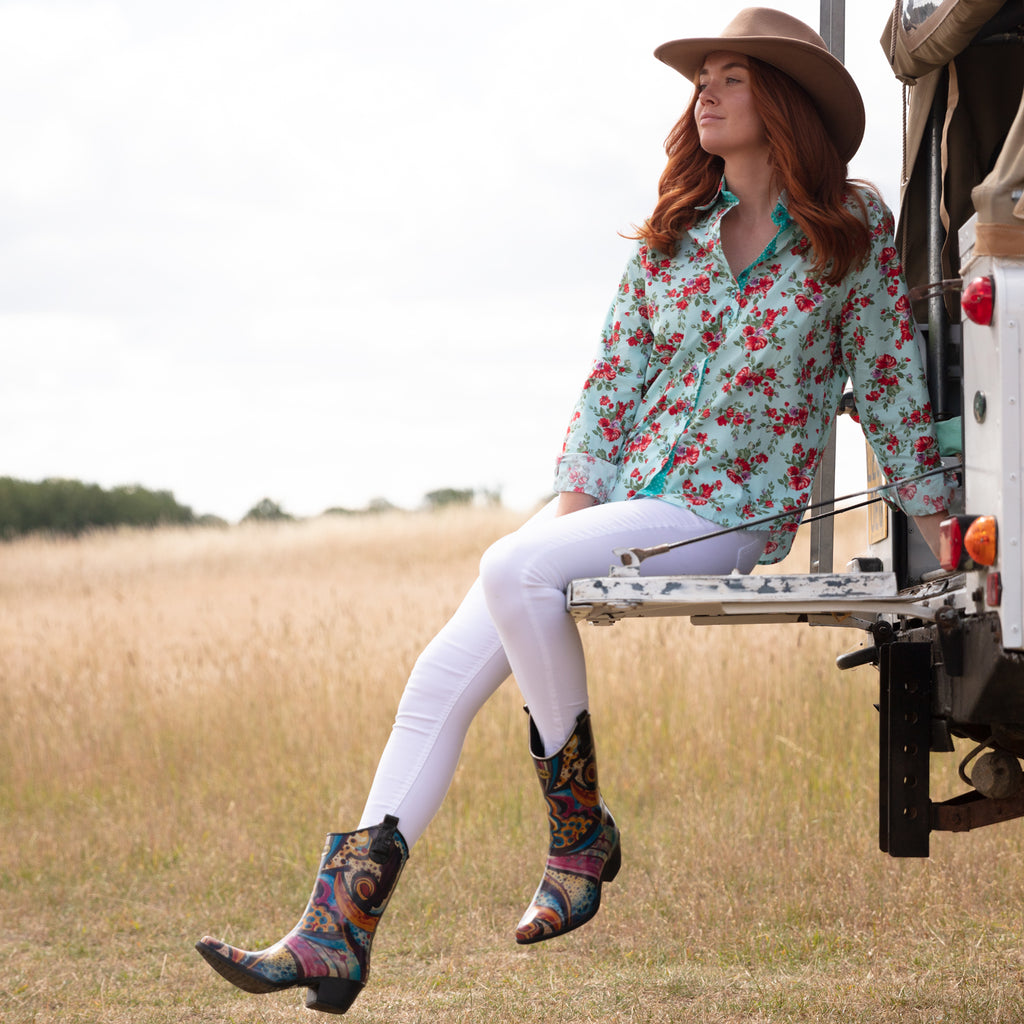 Why Cowgirl wellies ??