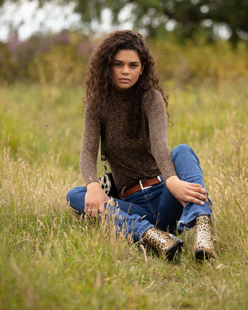 Effortlessly chic and sleek, these Talolo Women's Leopard print, pointed cowboy welly ankle boots have a 3cm heel and will compliment virtually any outfit. Lined for comfort